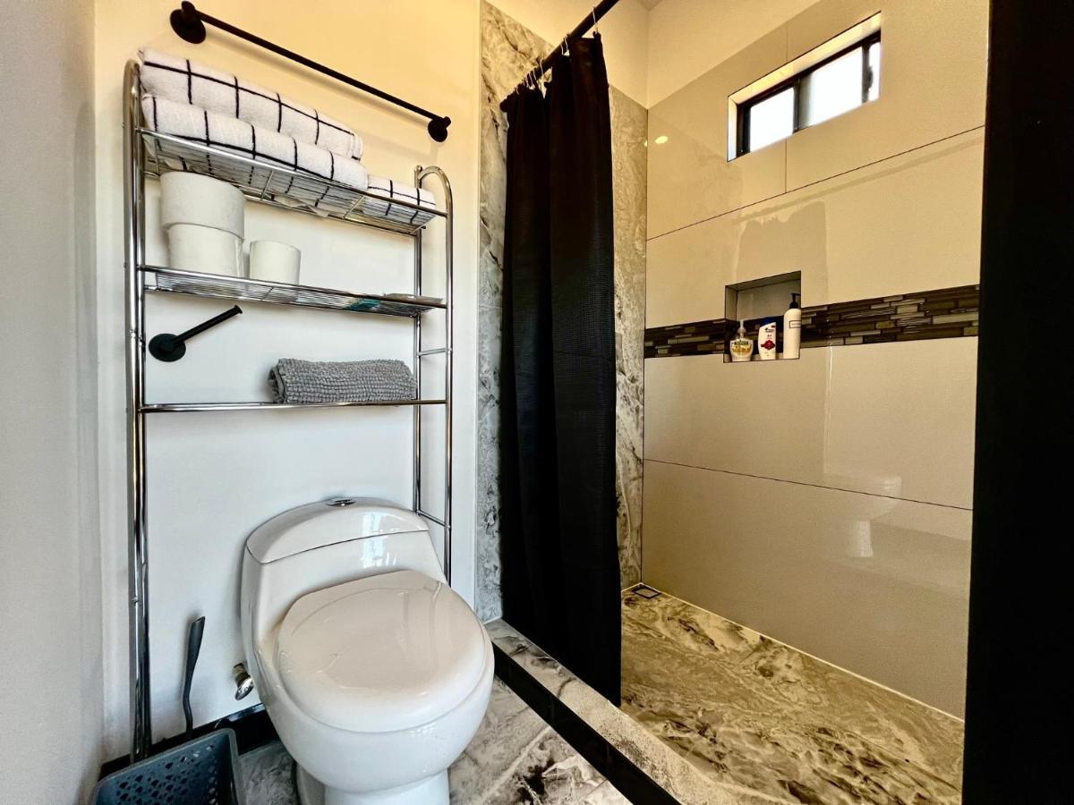 Гостевой дом Colibri Tiny House Валье-де-Гуадалупе Экстерьер фото
